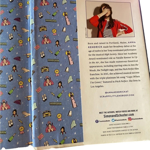 ANNA KENDRICK Scrappy little nobody hard cover memoir - Picture 3 of 10